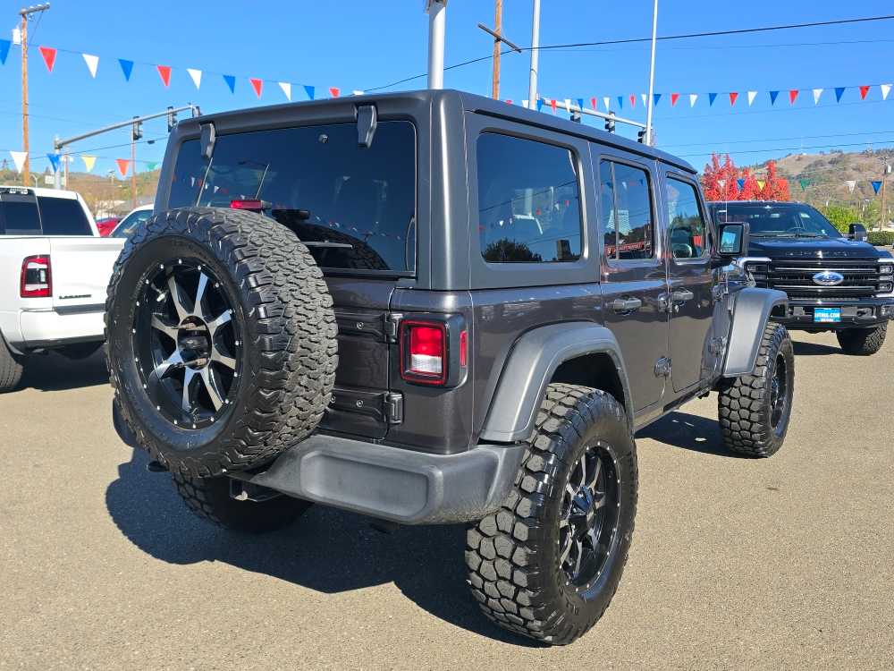 Thumbnail: 2019 Jeep Wrangler - 5