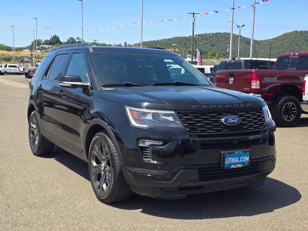 Thumbnail: 2018 Ford Explorer - 6