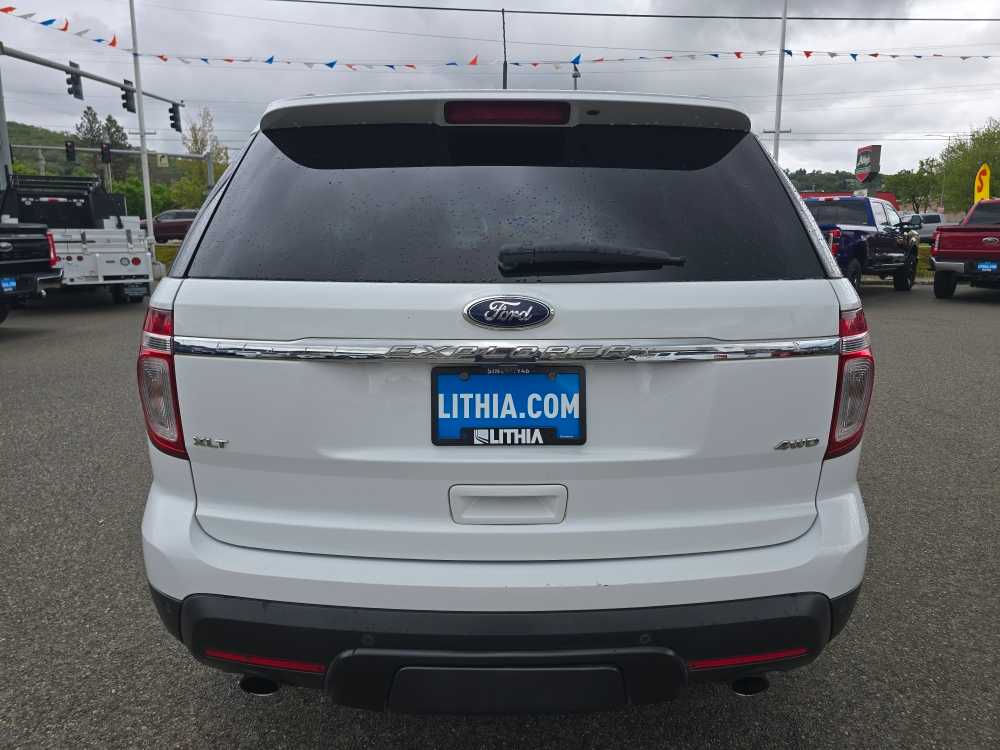 Thumbnail: 2015 Ford Explorer - 4