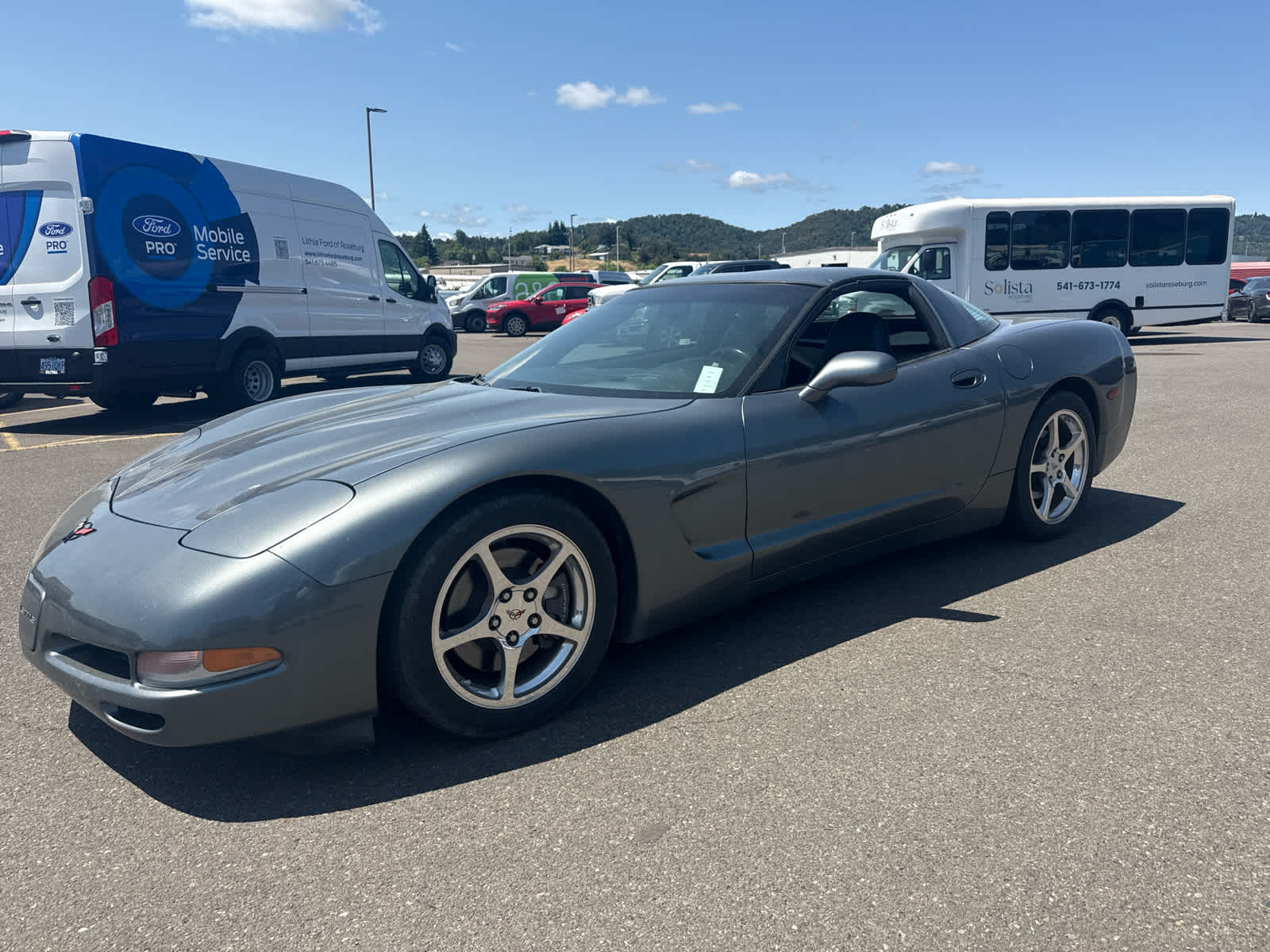 2004 Chevrolet Corvette Base -
                  Roseburg, OR