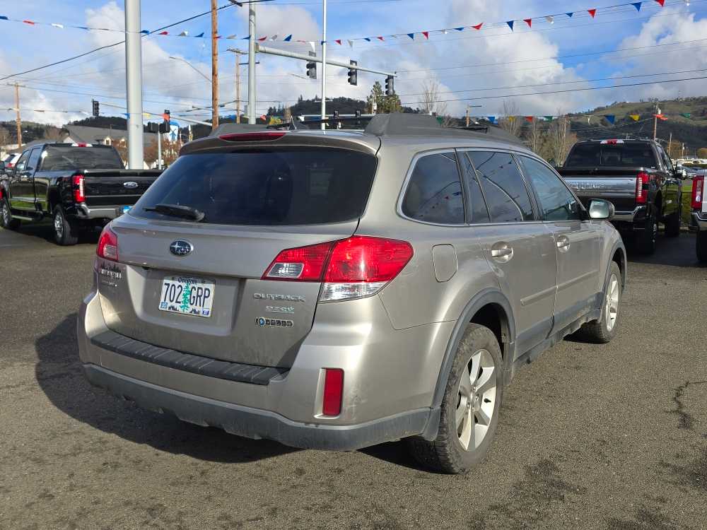 Thumbnail: 2014 Subaru Outback - 5