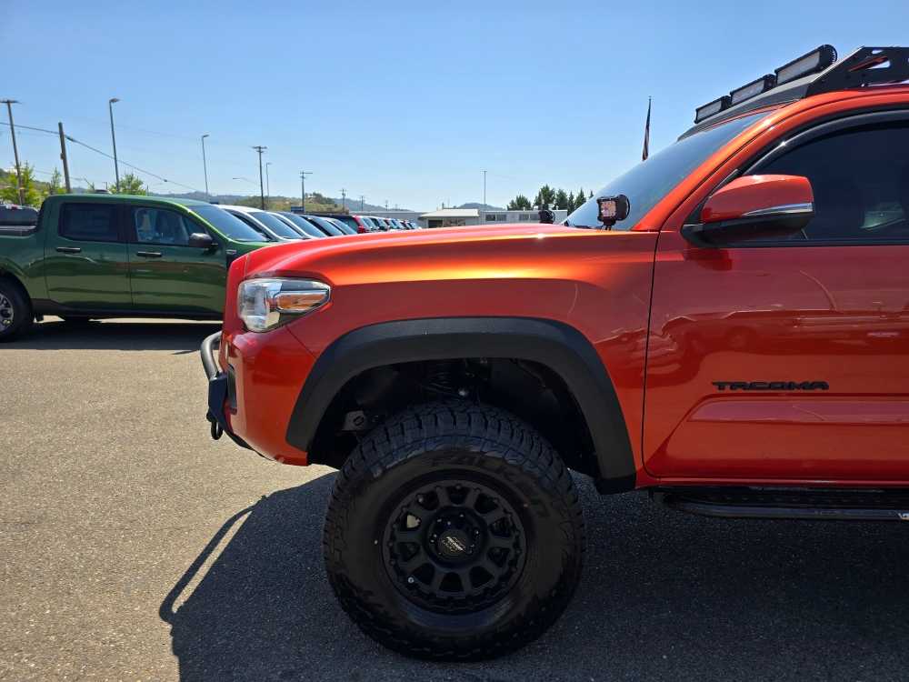 2016 Toyota Tacoma TRD Off-Road 6
