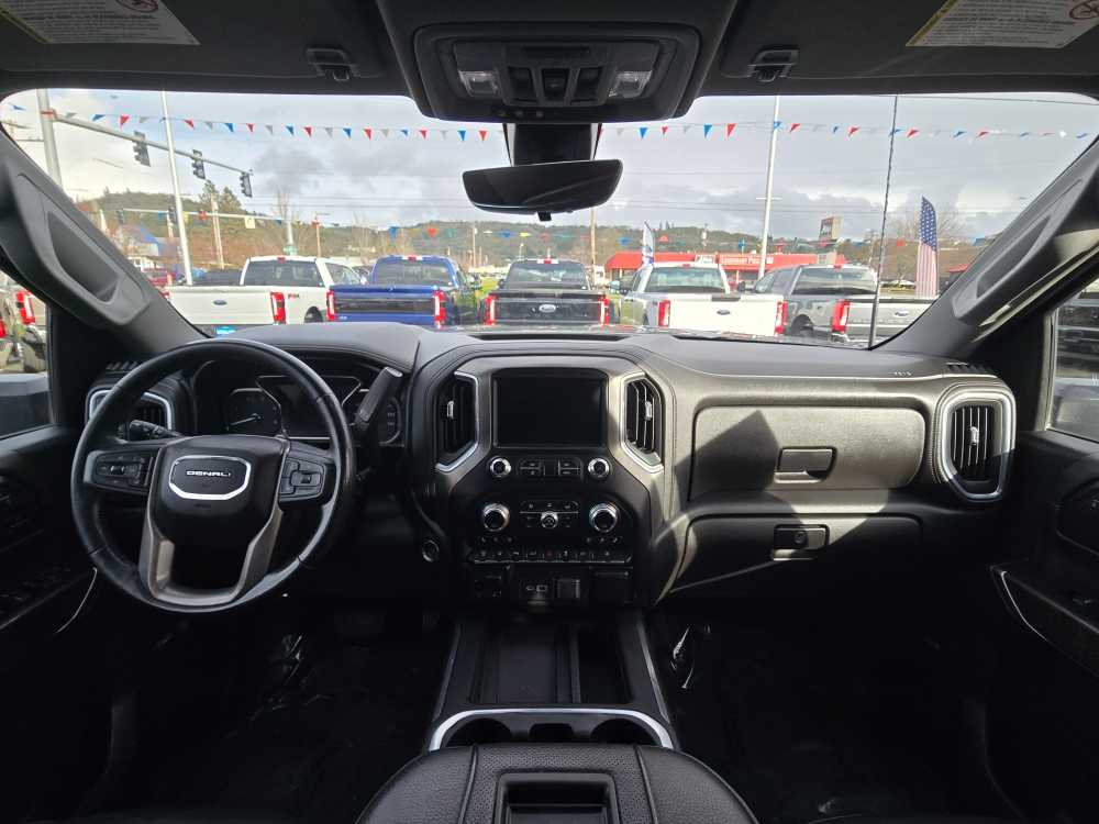 Thumbnail: 2022 GMC Sierra 3500 - 15