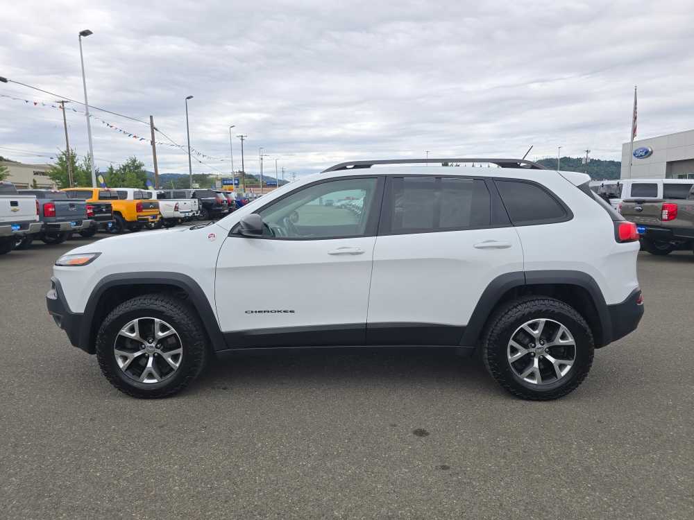 Thumbnail: 2015 Jeep Cherokee - 2