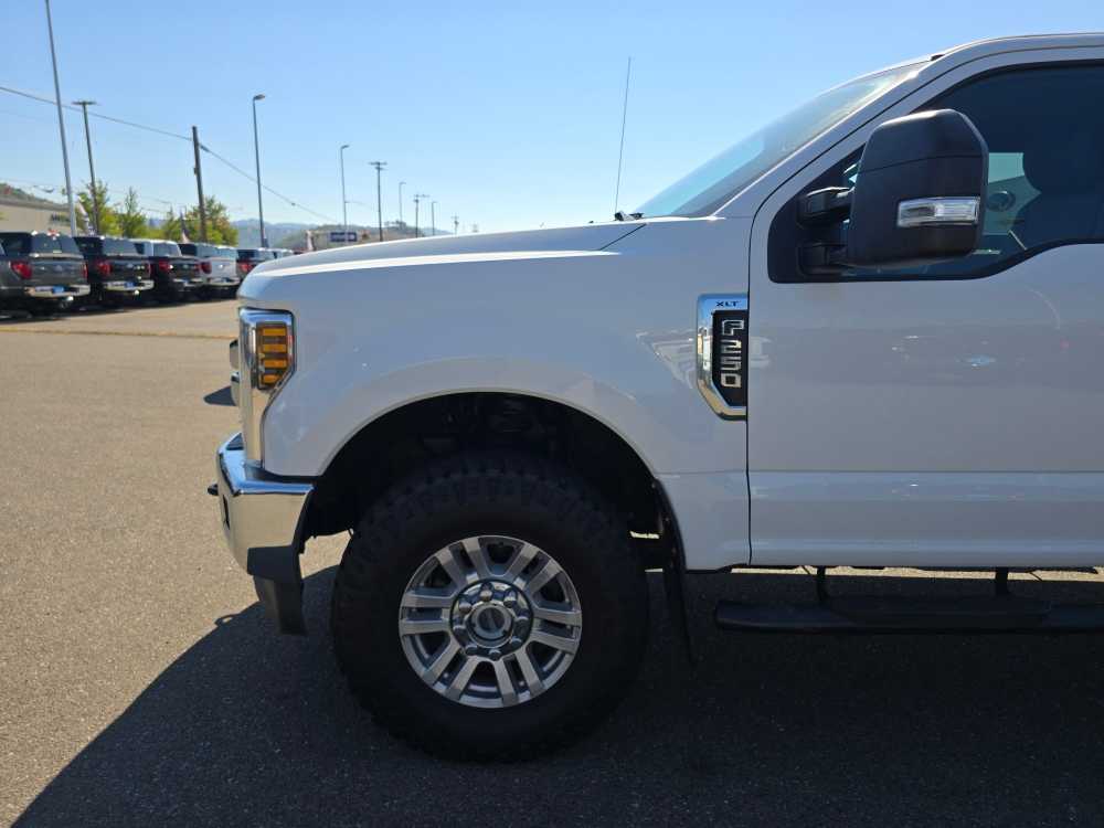 Thumbnail: 2019 Ford F-250 - 19