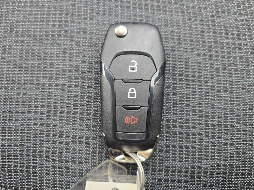 Thumbnail: 2025 Ford Maverick - 22