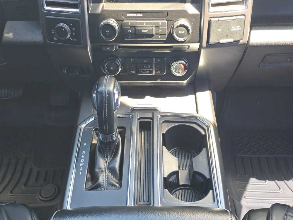 Thumbnail: 2016 Ford F-150 - 13