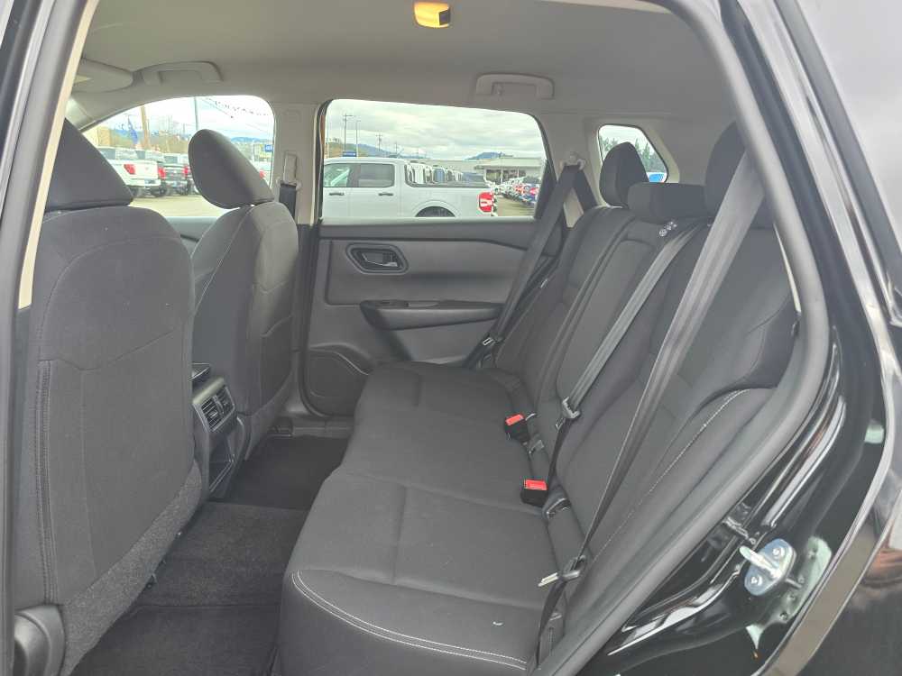 Thumbnail: 2024 Nissan Rogue - 16