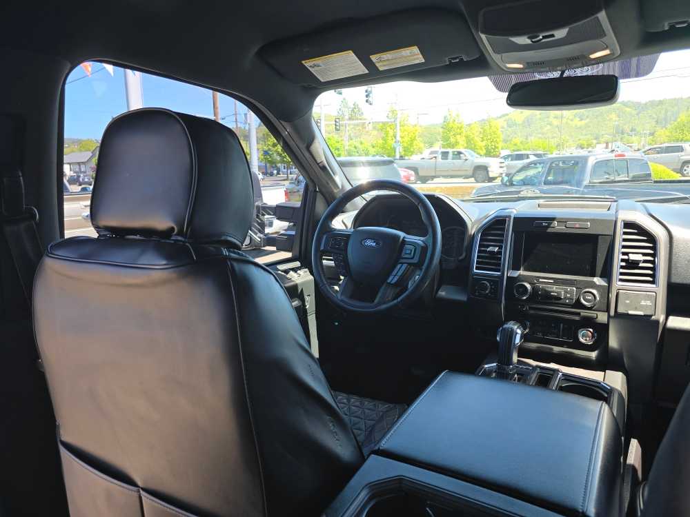 Thumbnail: 2016 Ford F-150 - 10