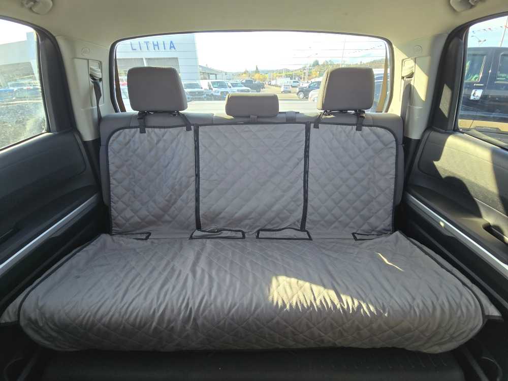 Thumbnail: 2015 Toyota Tundra - 17