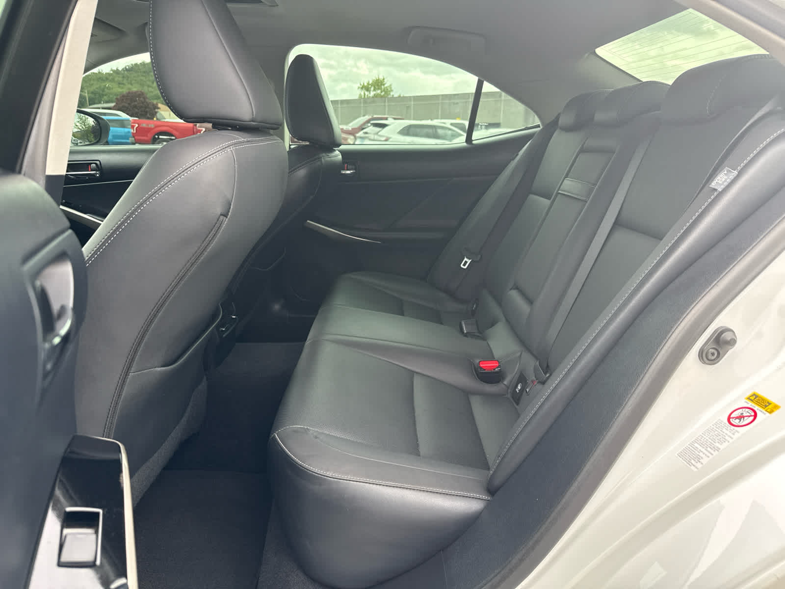 Thumbnail: 2015 Lexus IS - 12