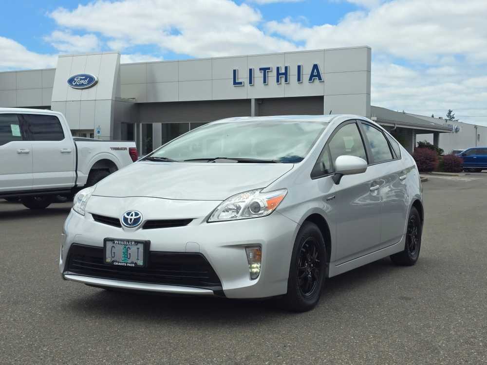 Thumbnail: 2015 Toyota Prius - 15