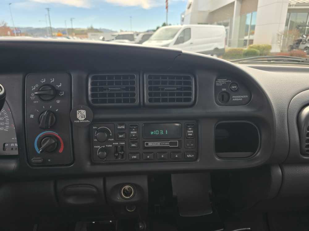 Thumbnail: 2001 Dodge Ram 1500 - 14