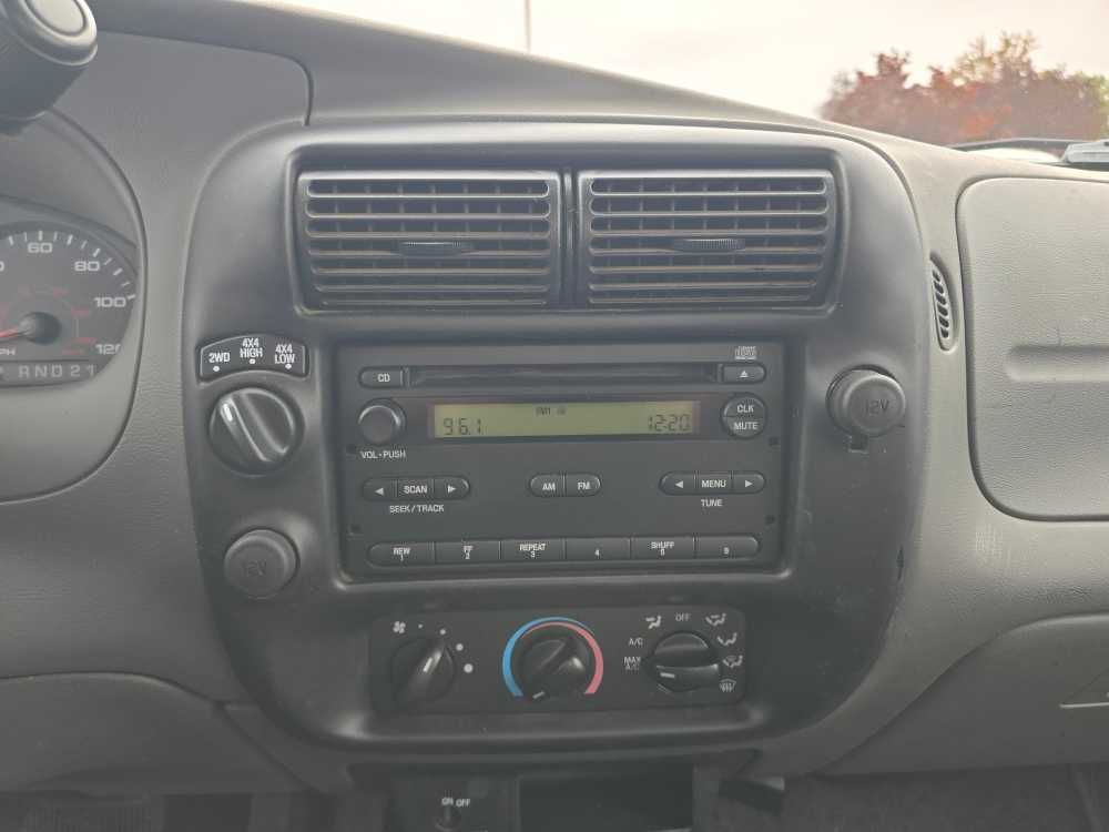 Thumbnail: 2004 Ford Ranger - 13