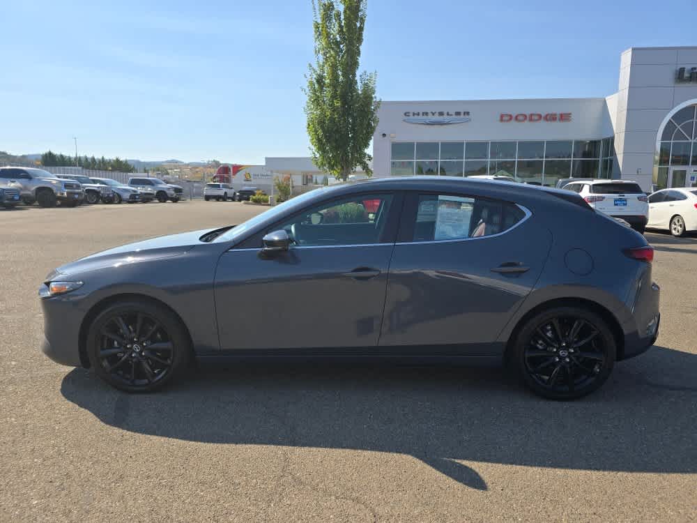 Thumbnail: 2024 Mazda Mazda3 - 2