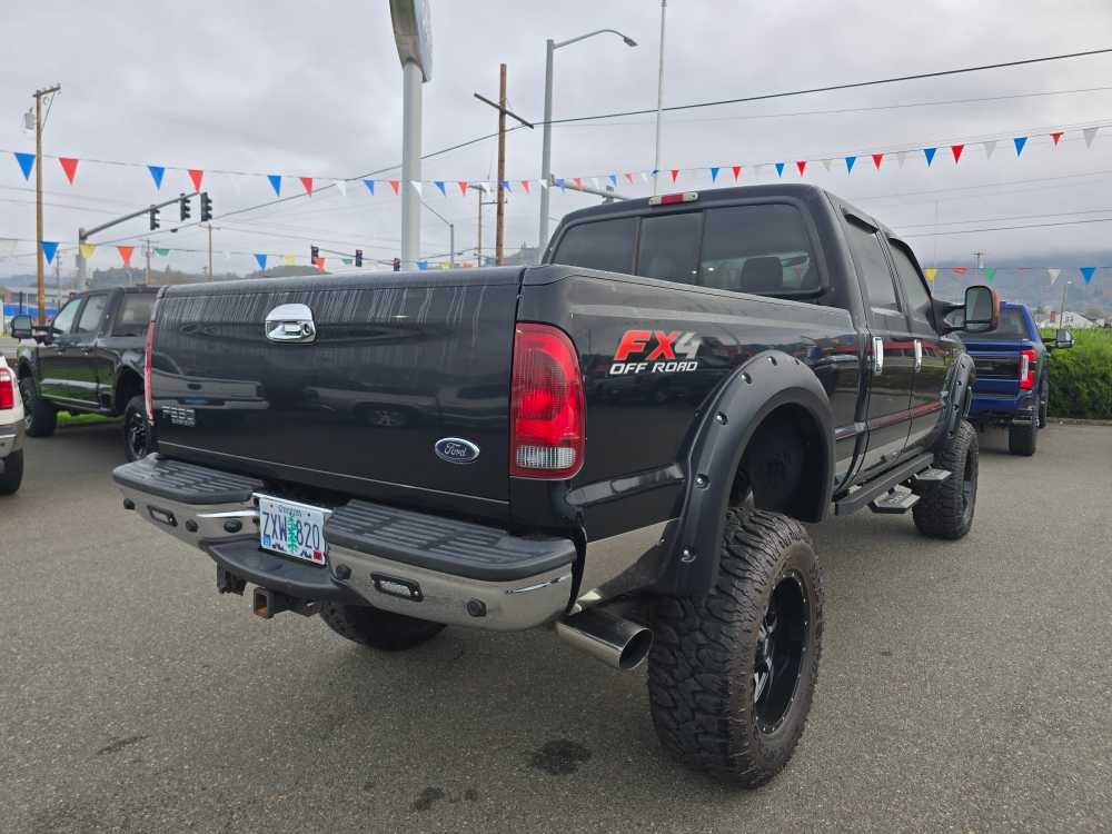 Thumbnail: 2004 Ford F-350 - 5