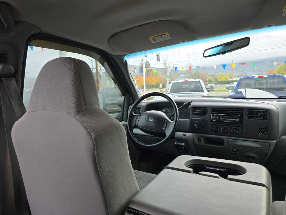 Thumbnail: 2004 Ford F-350 - 11