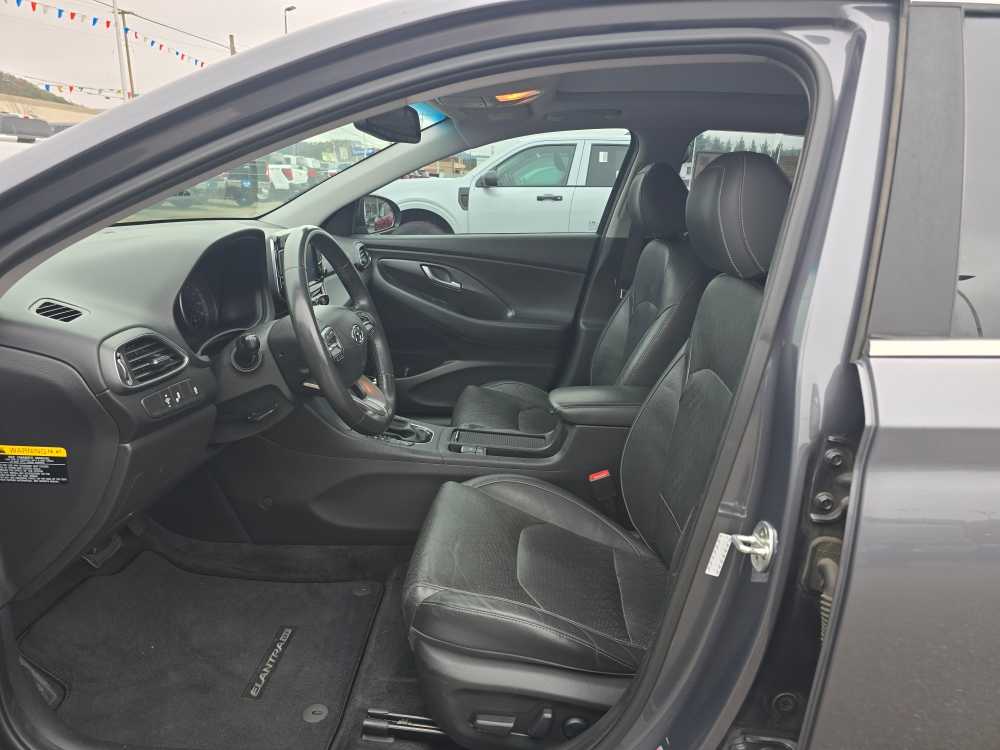 Thumbnail: 2018 Hyundai Elantra - 9