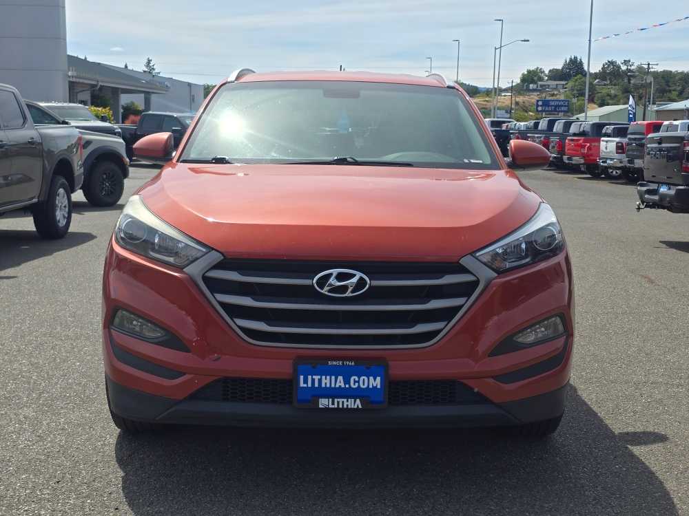 Thumbnail: 2016 Hyundai Tucson - 12