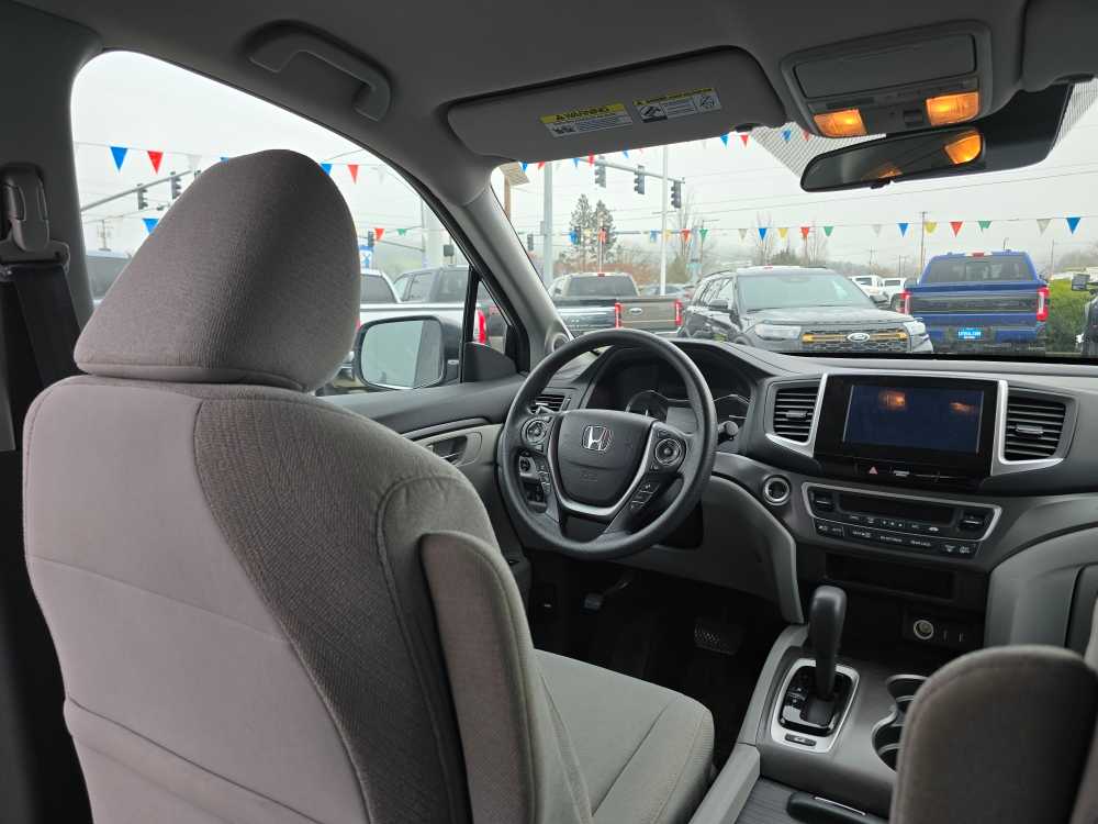 Thumbnail: 2016 Honda Pilot - 10