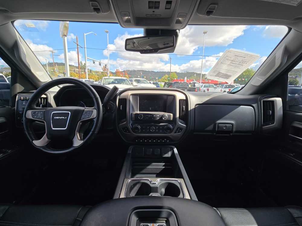 Thumbnail: 2019 GMC Sierra 3500 - 15