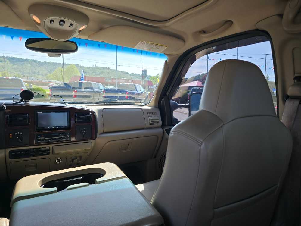 Thumbnail: 2005 Ford F-250 - 15