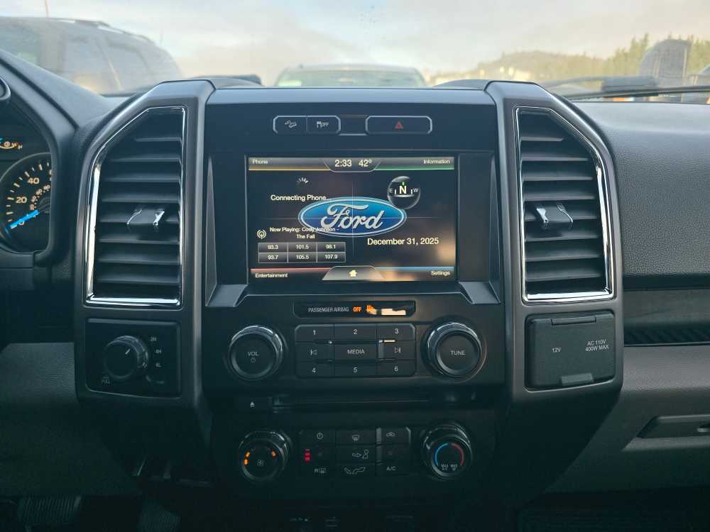 Thumbnail: 2015 Ford F-150 - 13