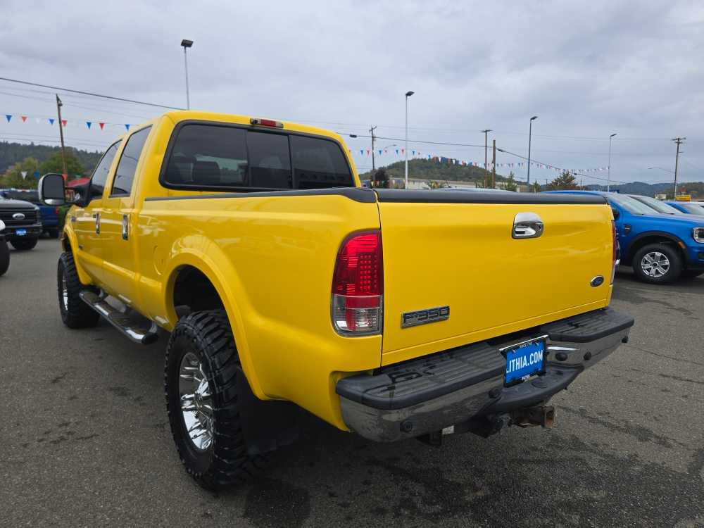 Thumbnail: 2006 Ford F-350 - 3