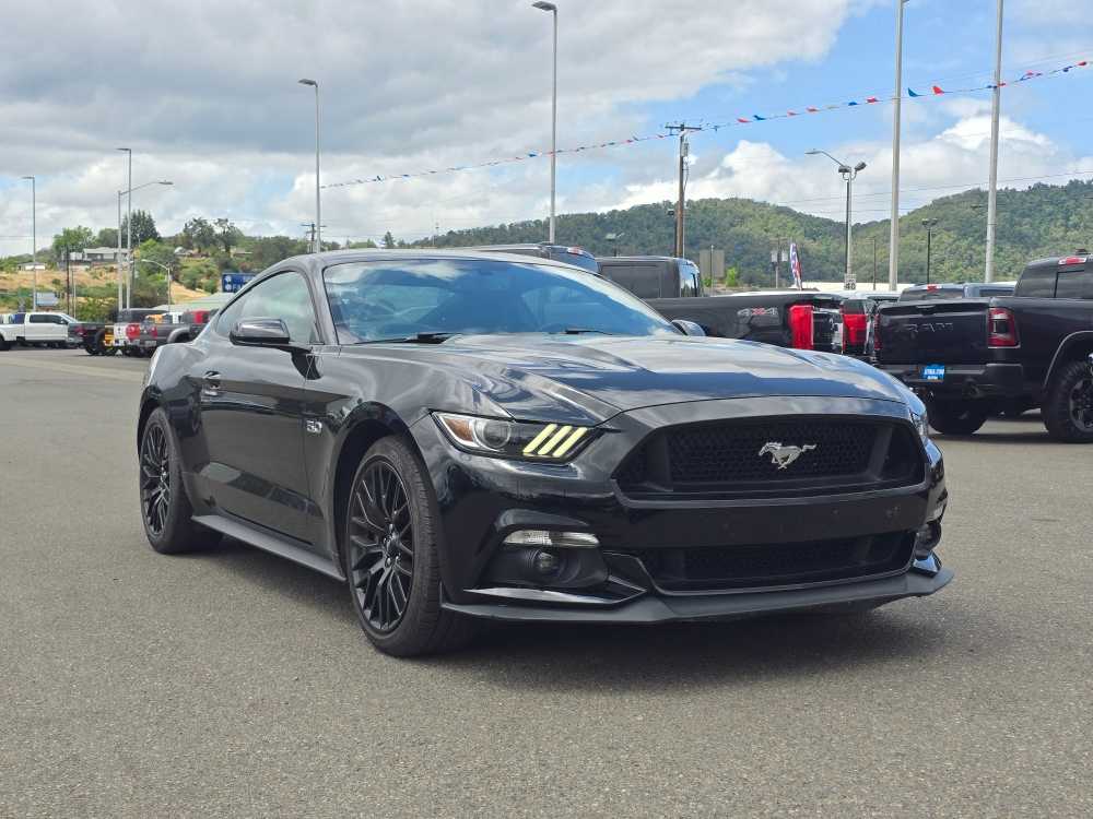 Thumbnail: 2017 Ford Mustang - 18