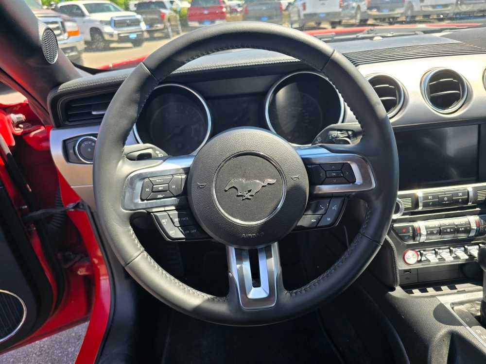 2018 Ford Mustang  12