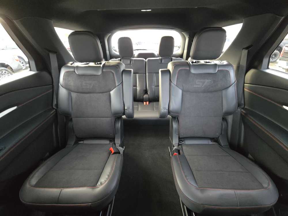 Thumbnail: 2026 Ford Explorer - 18