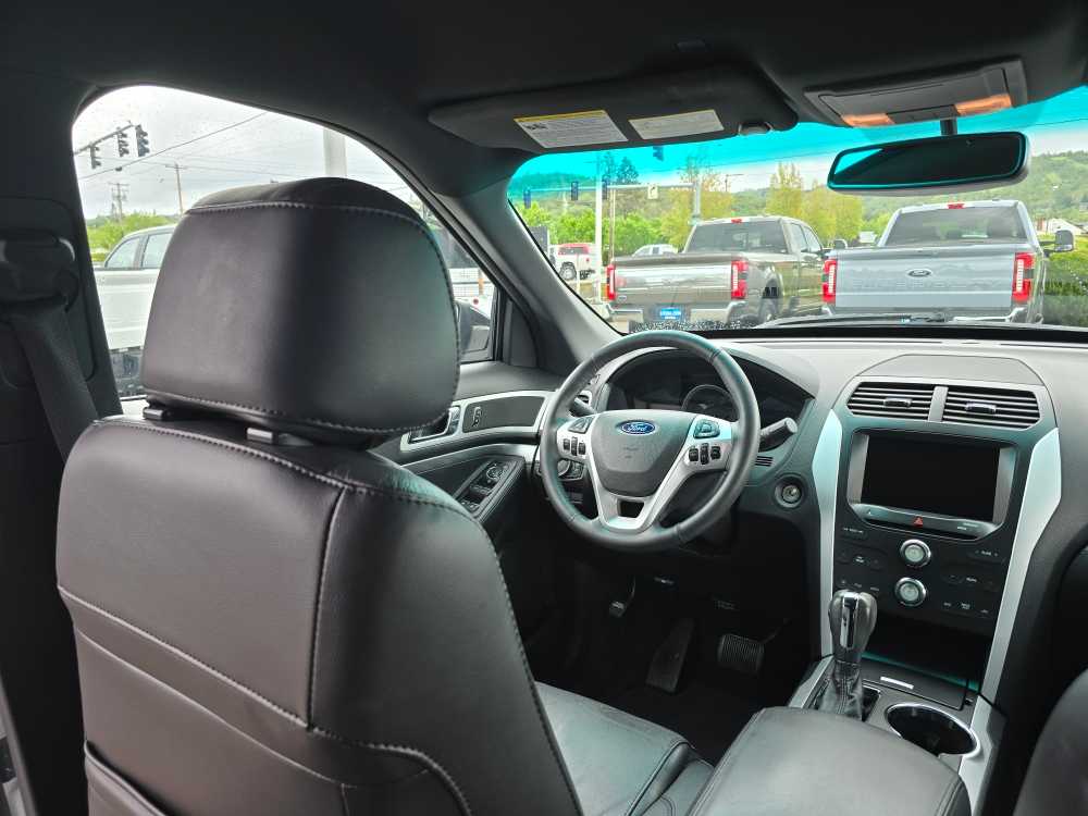 Thumbnail: 2015 Ford Explorer - 10