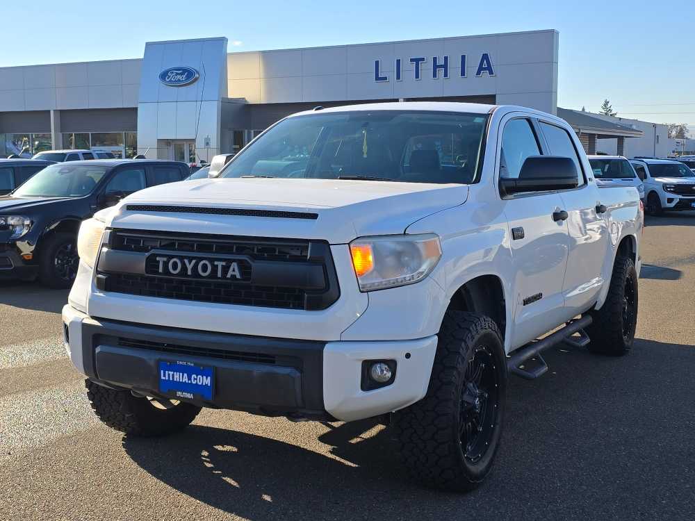 Thumbnail: 2016 Toyota Tundra - 1