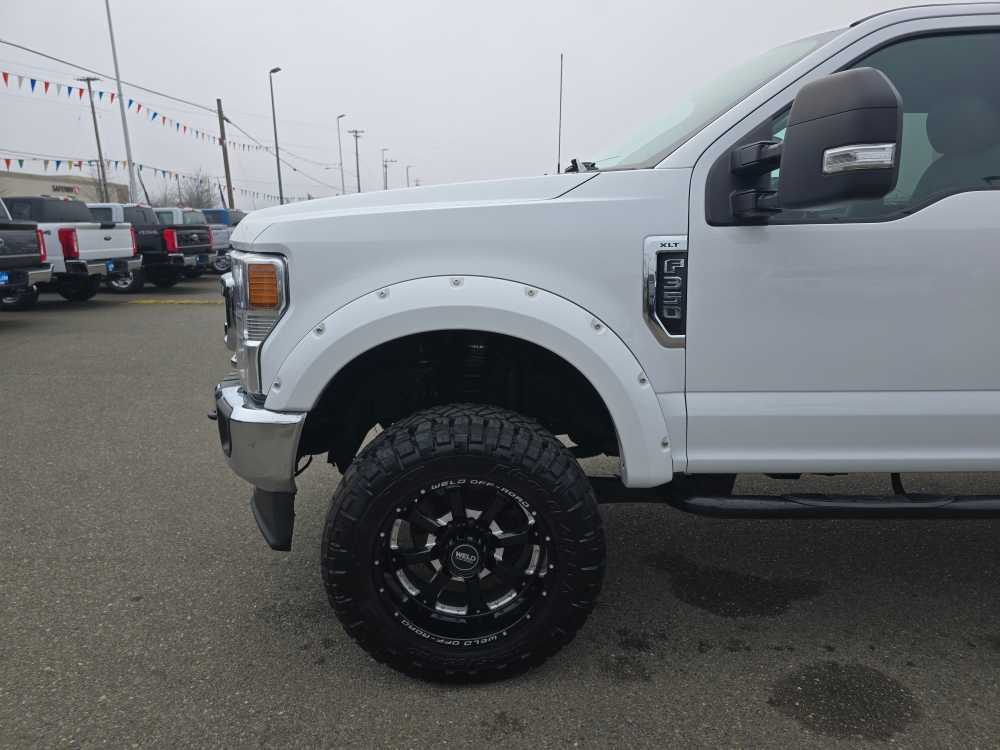 Thumbnail: 2022 Ford F-350 - 19