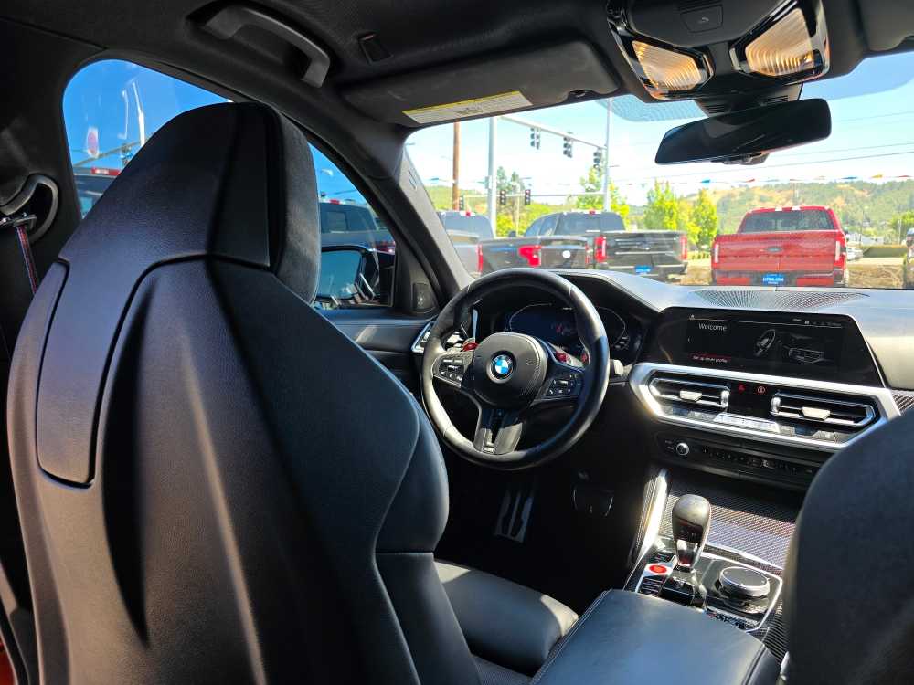 Thumbnail: 2022 BMW M3 - 10