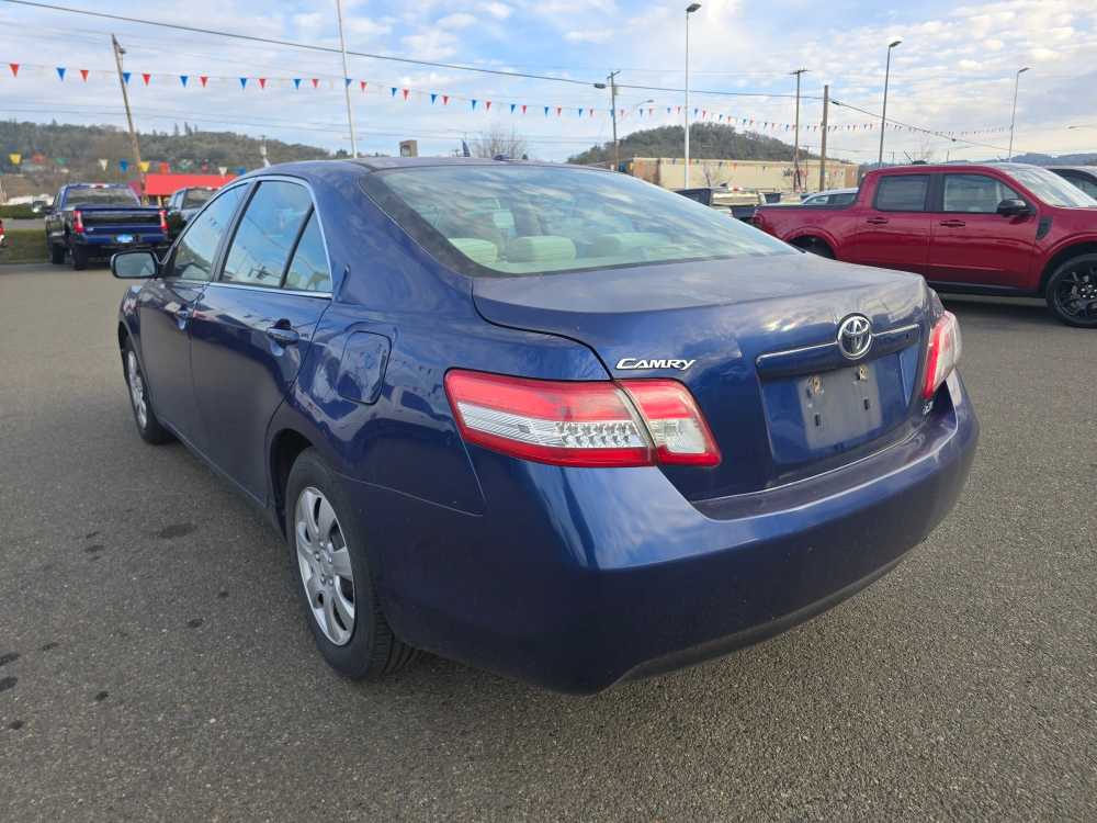 Thumbnail: 2010 Toyota Camry - 3