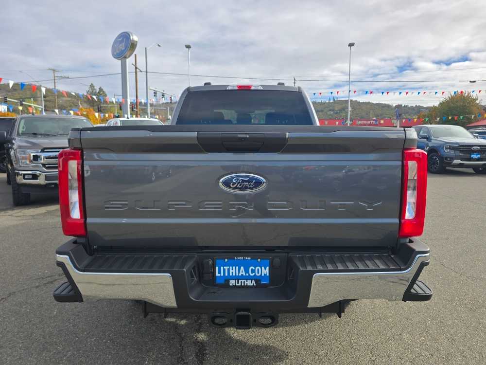 Thumbnail: 2026 Ford F-250 - 4