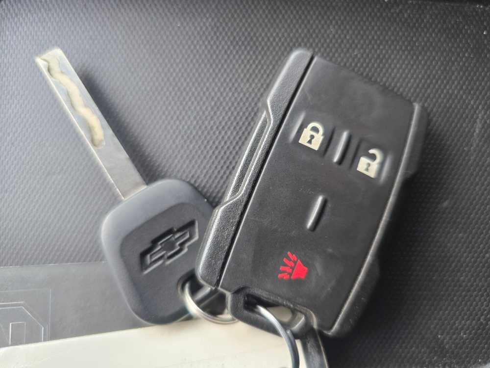 Thumbnail: 2017 Chevrolet Silverado 2500 - 23