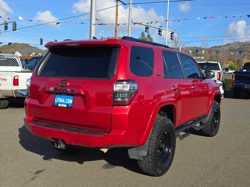 Thumbnail: 2018 Toyota 4Runner - 5