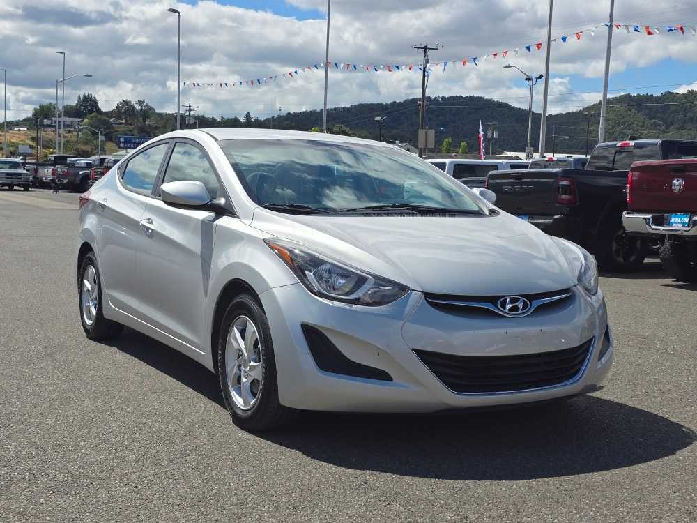 Thumbnail: 2015 Hyundai Elantra - 18