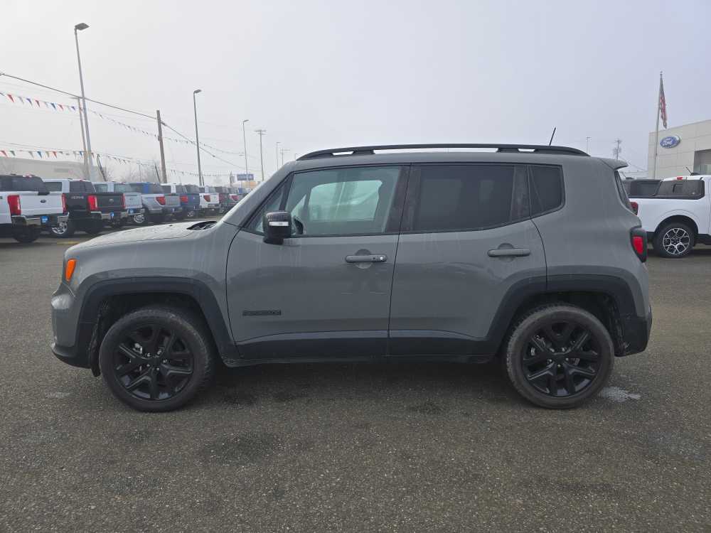 Thumbnail: 2022 Jeep Renegade - 2