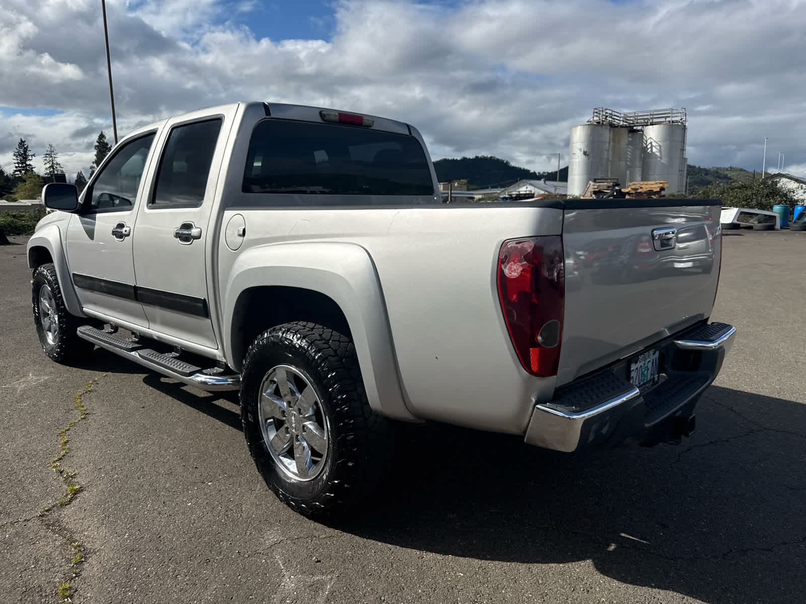 Thumbnail: 2011 GMC Canyon - 3