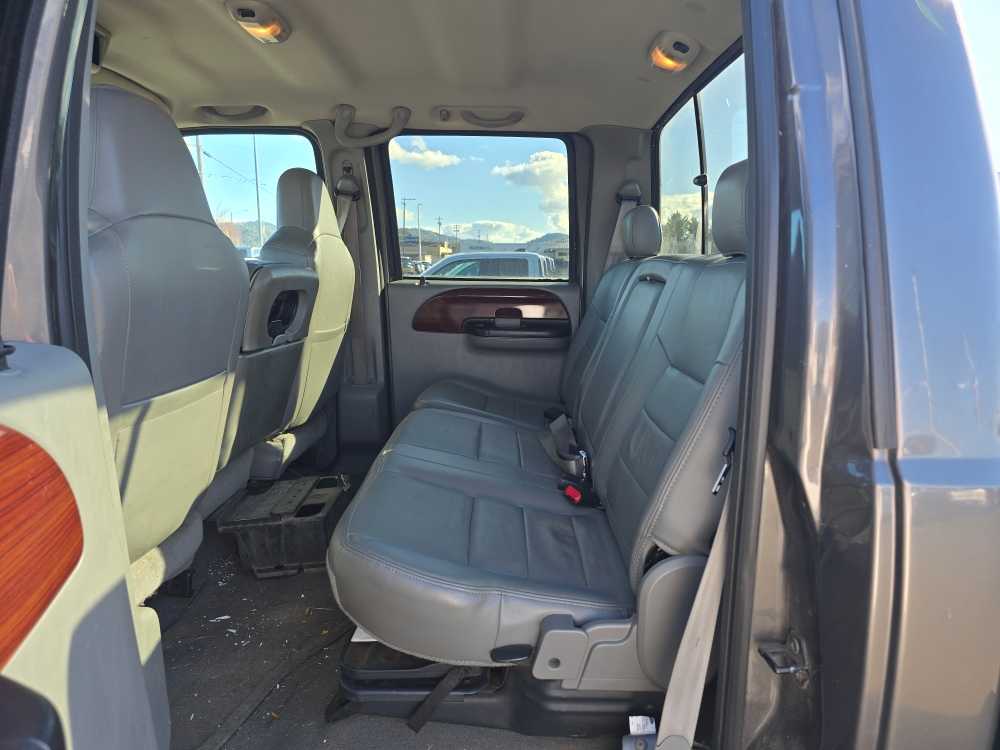 Thumbnail: 2005 Ford F-250 - 17