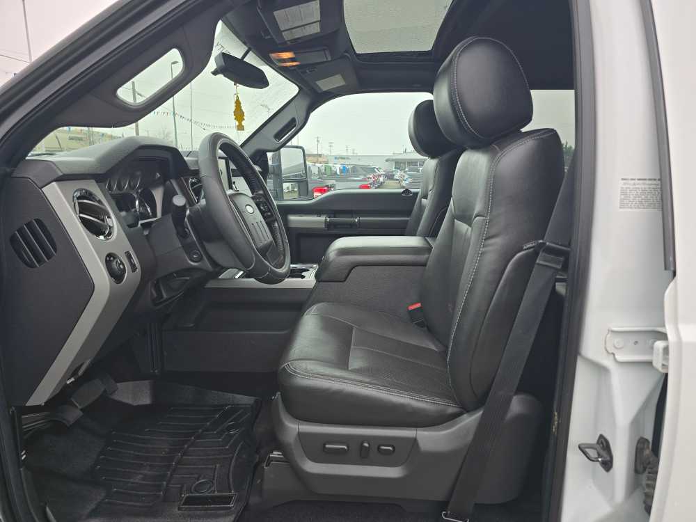 Thumbnail: 2015 Ford F-350 - 9