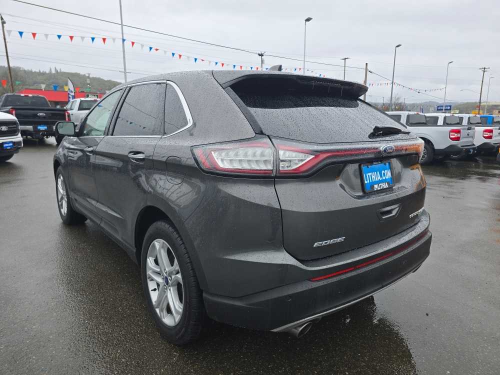 Thumbnail: 2017 Ford Edge - 3