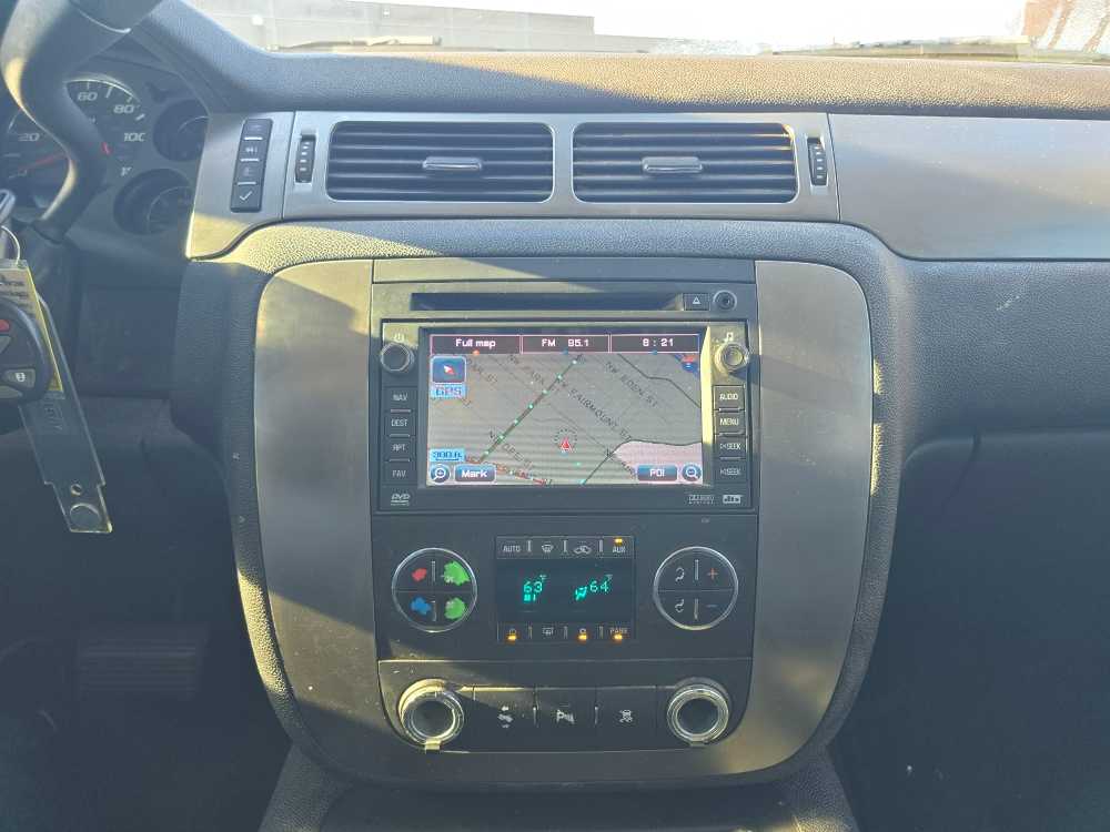 Thumbnail: 2007 Chevrolet Tahoe - 12