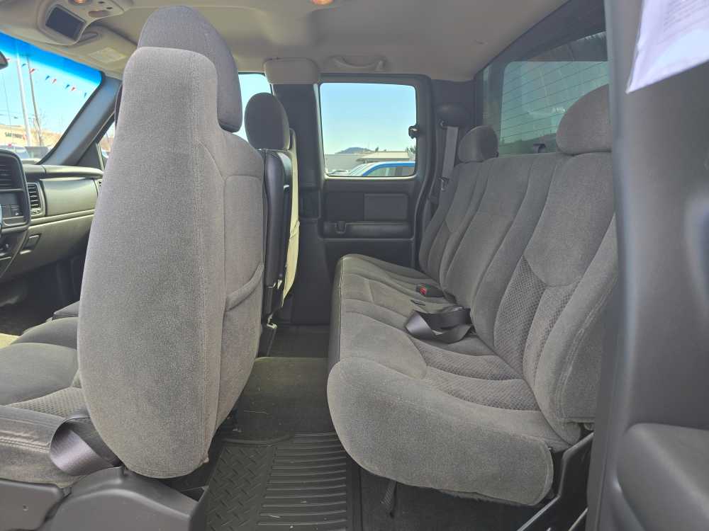 Thumbnail: 2003 Chevrolet Silverado 2500 - 17