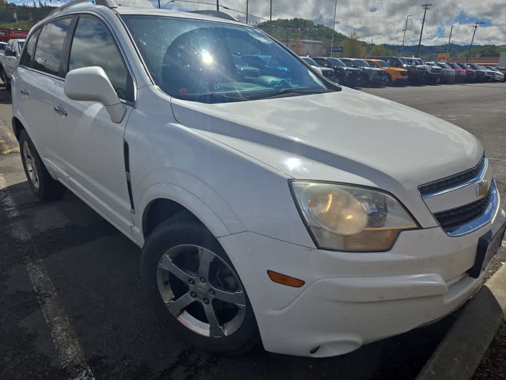 Thumbnail: 2013 Chevrolet Captiva Sport - 4