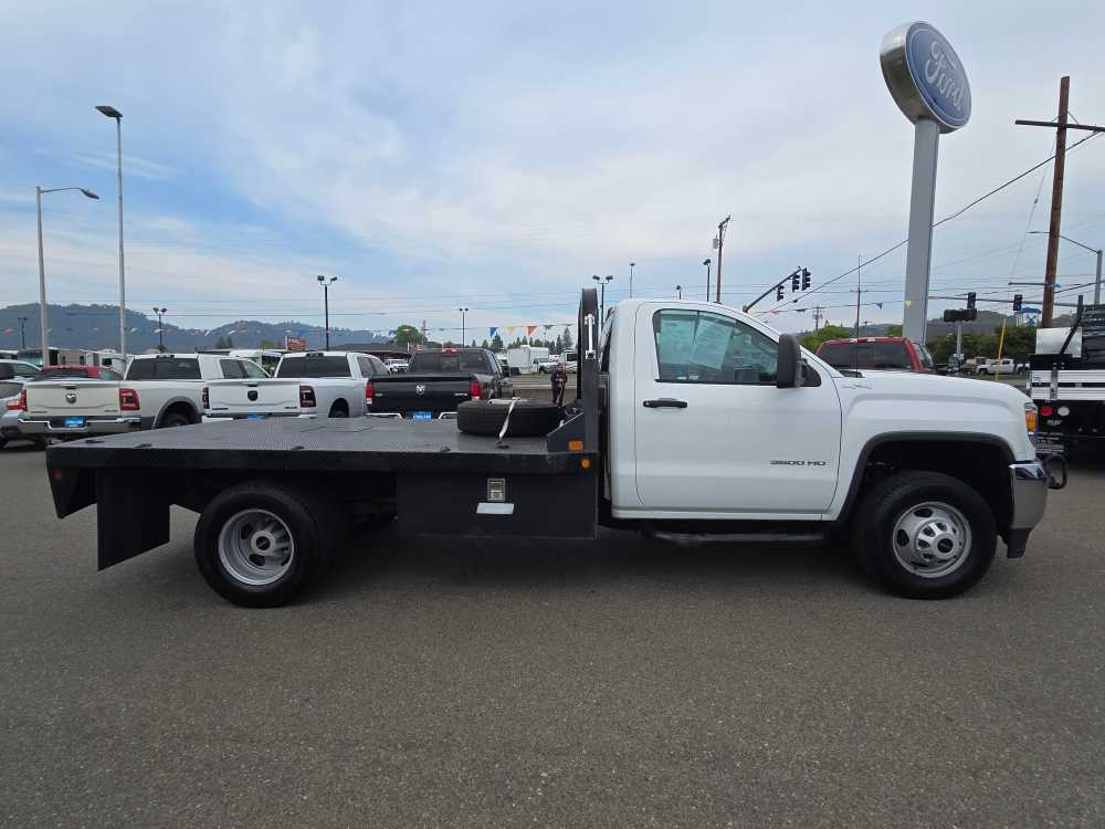 Thumbnail: 2019 GMC Sierra 3500 - 6