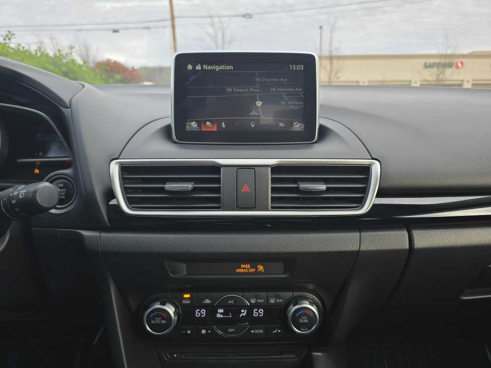 Thumbnail: 2016 Mazda Mazda3 - 12